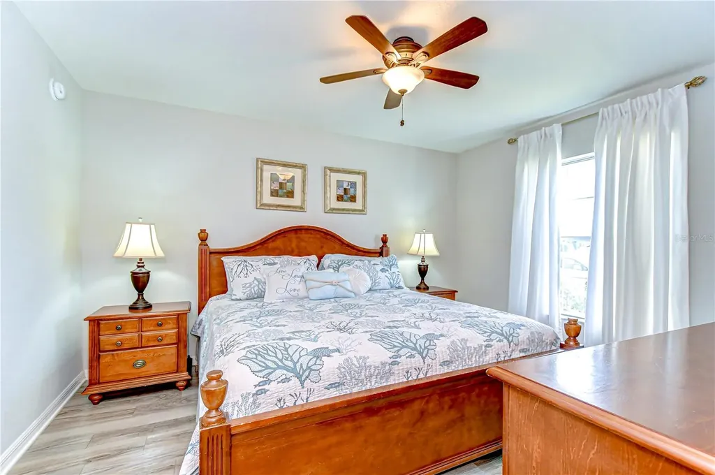 6731 Castle Green Place Zephyrhills FL 33541