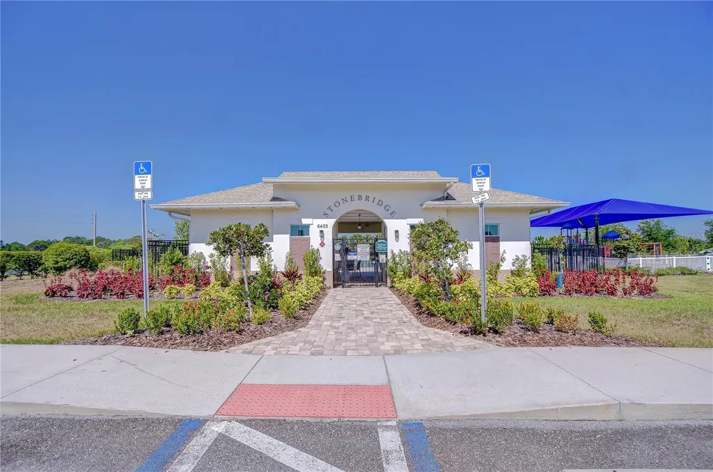 6731 Castle Green Place Zephyrhills FL 33541
