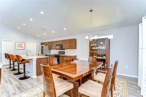 6731 Castle Green Place Zephyrhills FL 33541