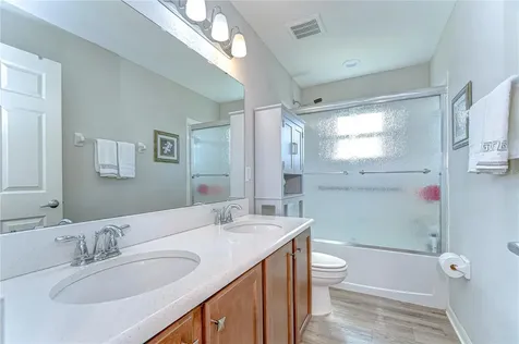 6731 Castle Green Place Zephyrhills FL 33541