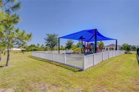 6731 Castle Green Place Zephyrhills FL 33541