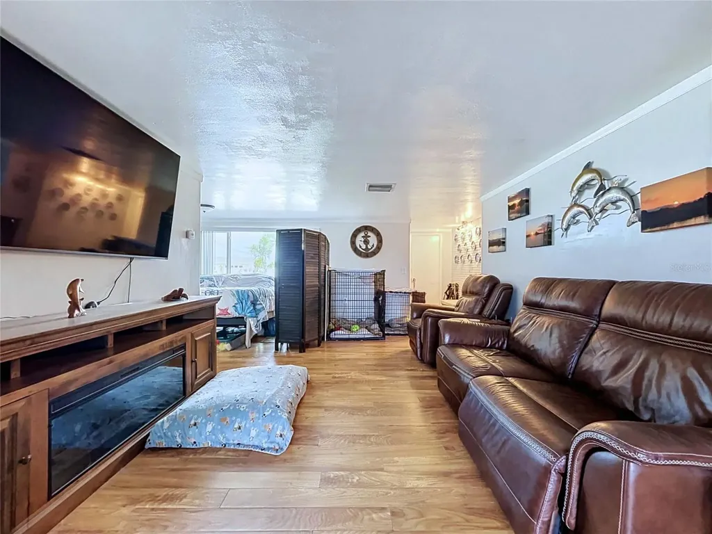 6536 Leeside Isle Hudson FL 34667
