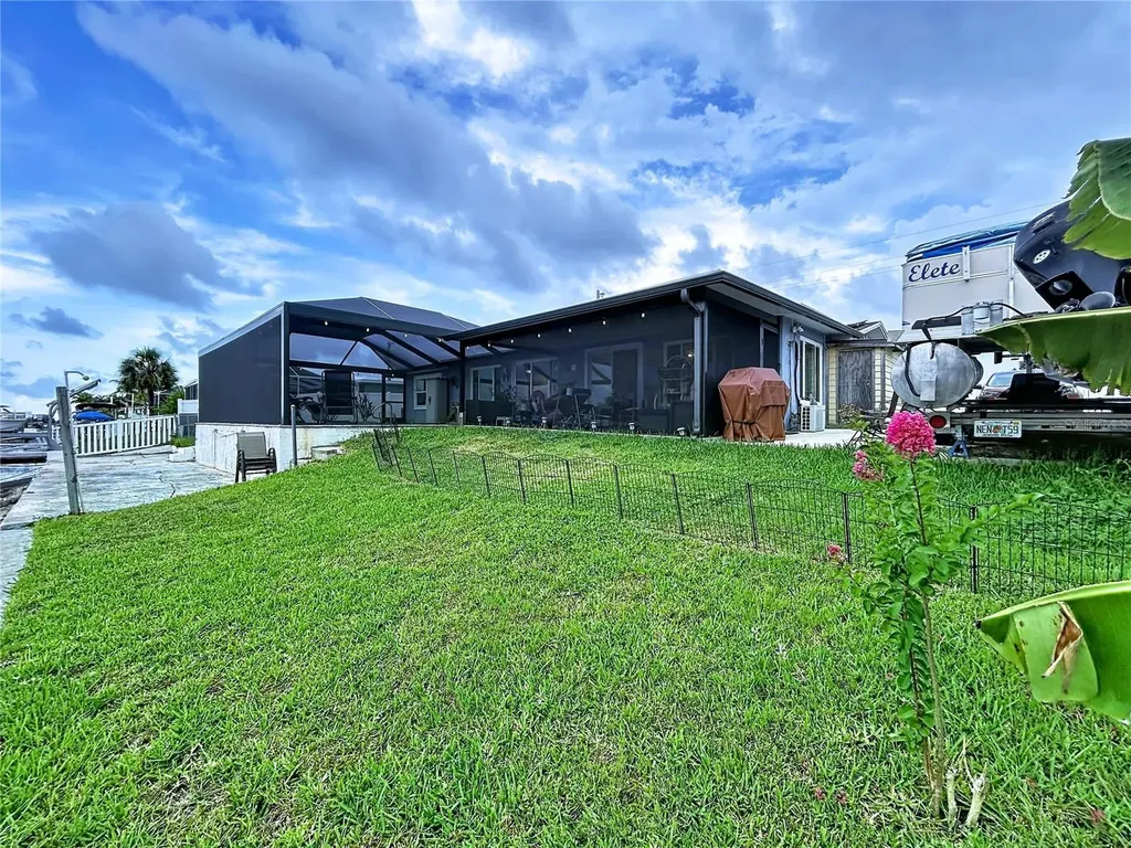6536 Leeside Isle Hudson FL 34667