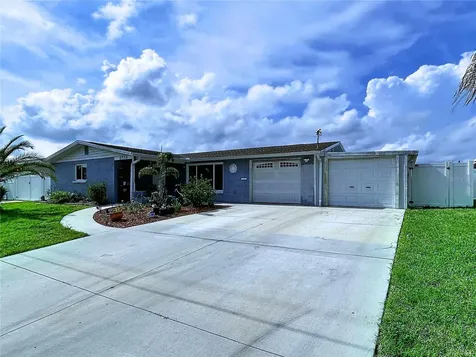 6536 Leeside Isle Hudson FL 34667