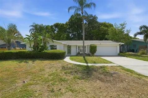 1360 Irving Avenue Clearwater FL 33756