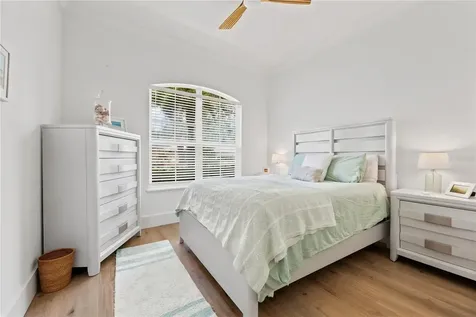 5117 NW 55th Street Gainesville FL 32653