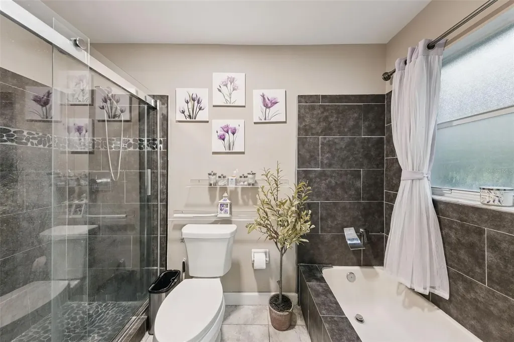 2011 Excalibur Drive Orlando FL 32822