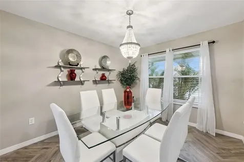 2011 Excalibur Drive Orlando FL 32822