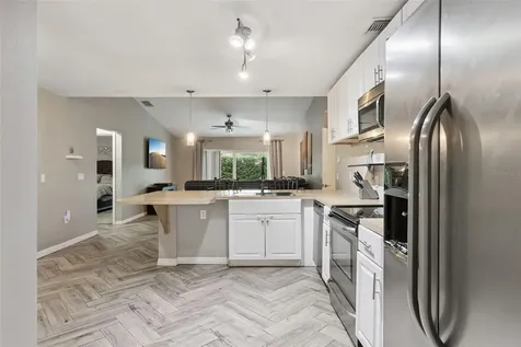 2011 Excalibur Drive Orlando FL 32822