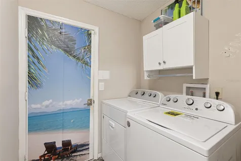 2011 Excalibur Drive Orlando FL 32822