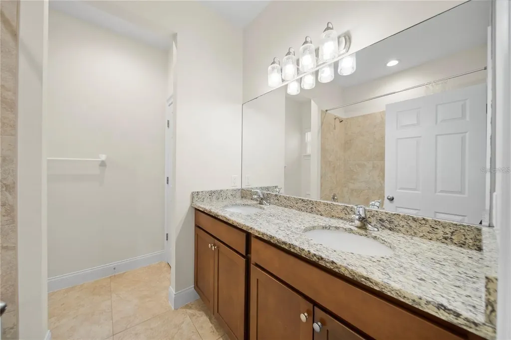 14 Ferguson Drive Orlando FL 32805
