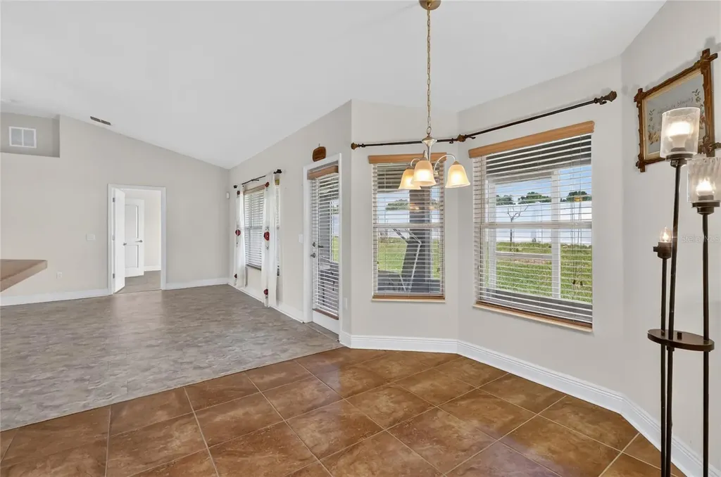 1097 Normandy Heights Circle Winter Haven FL 33880