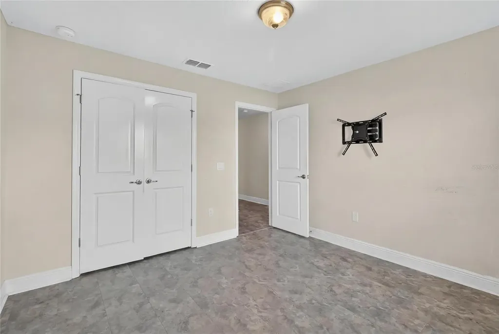 1097 Normandy Heights Circle Winter Haven FL 33880