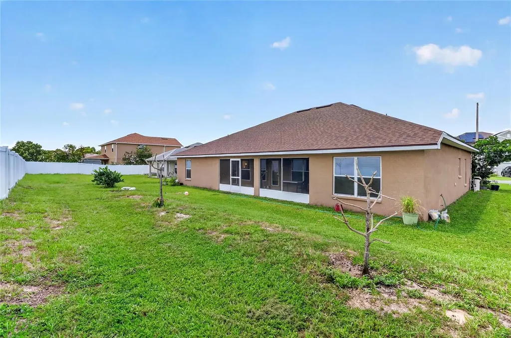 1097 Normandy Heights Circle Winter Haven FL 33880