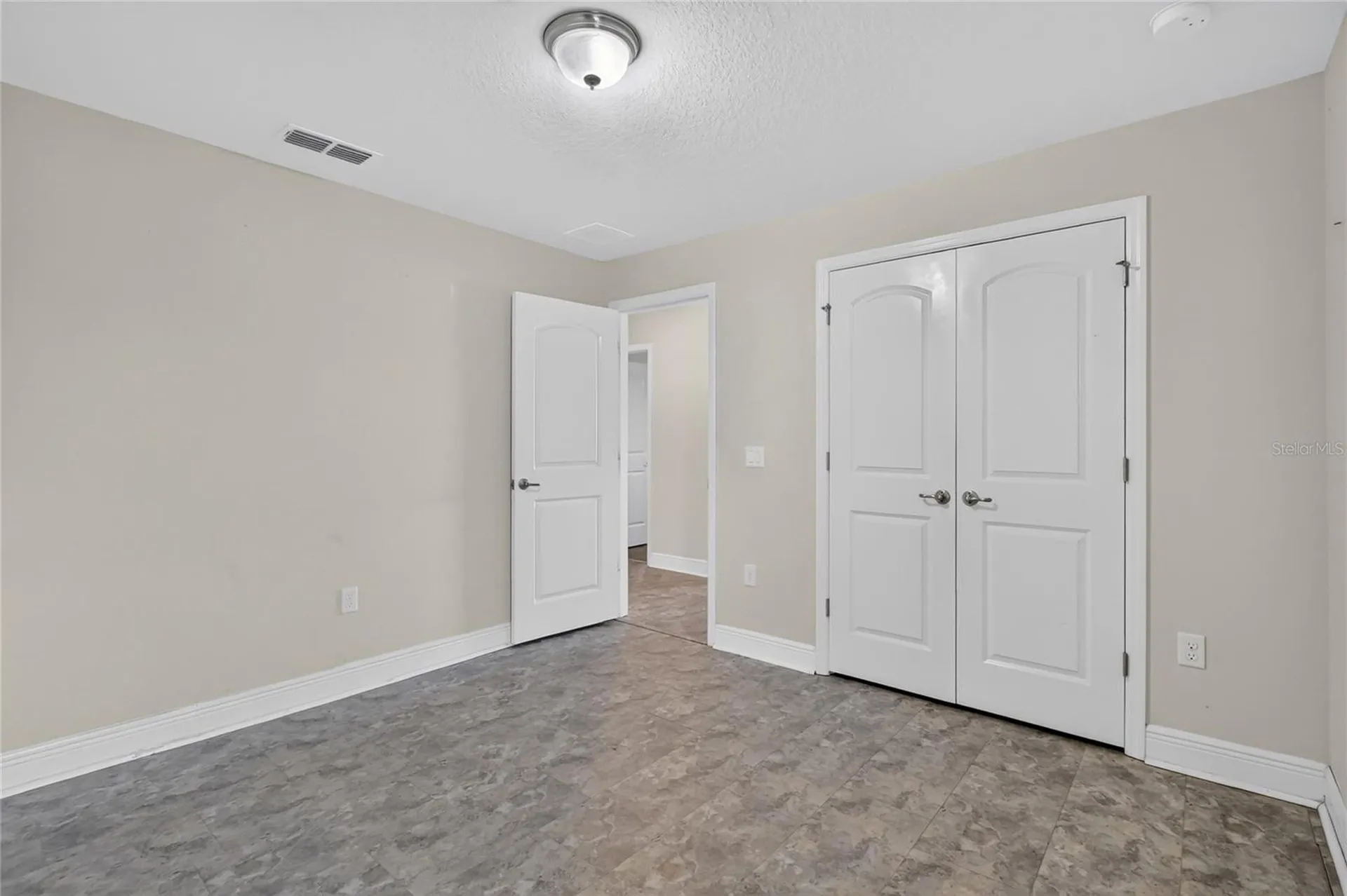 1097 Normandy Heights Circle Winter Haven FL 33880