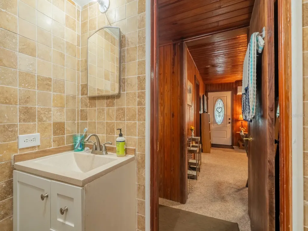 17649 NE 246 Place Fort Mc Coy FL 32134