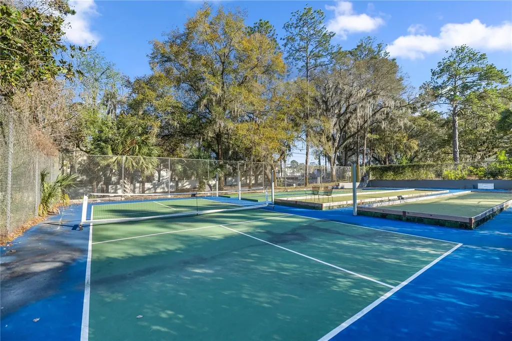 1598 NW 19th Circle Gainesville FL 32605