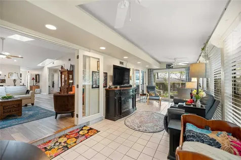 1598 NW 19th Circle Gainesville FL 32605