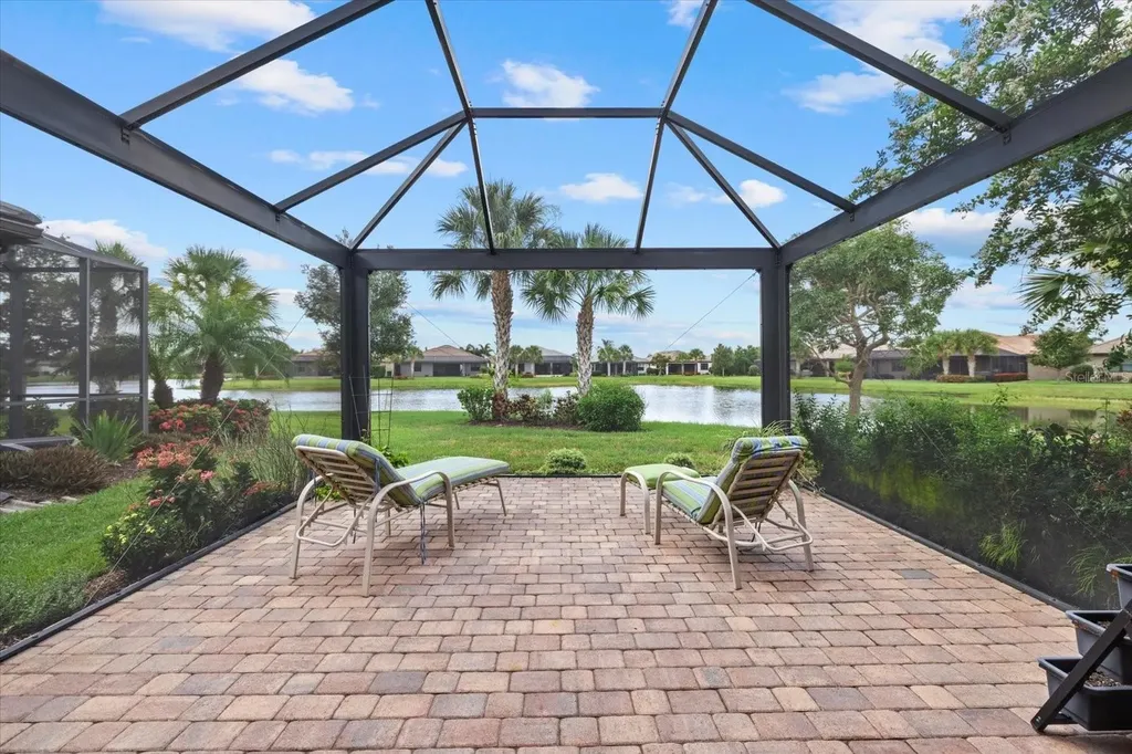 17011 Hampton Falls Terrace Lakewood Ranch FL 34202