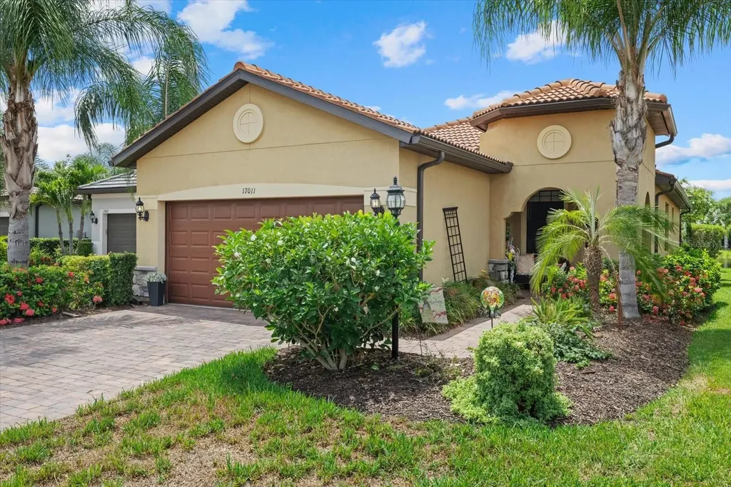 17011 Hampton Falls Terrace Lakewood Ranch FL 34202