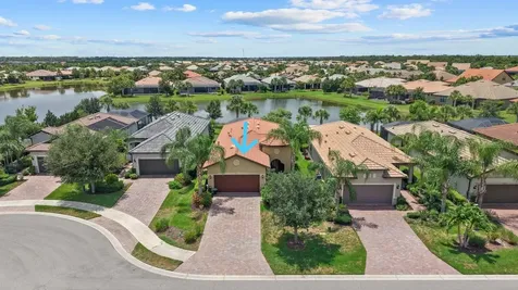 17011 Hampton Falls Terrace Lakewood Ranch FL 34202