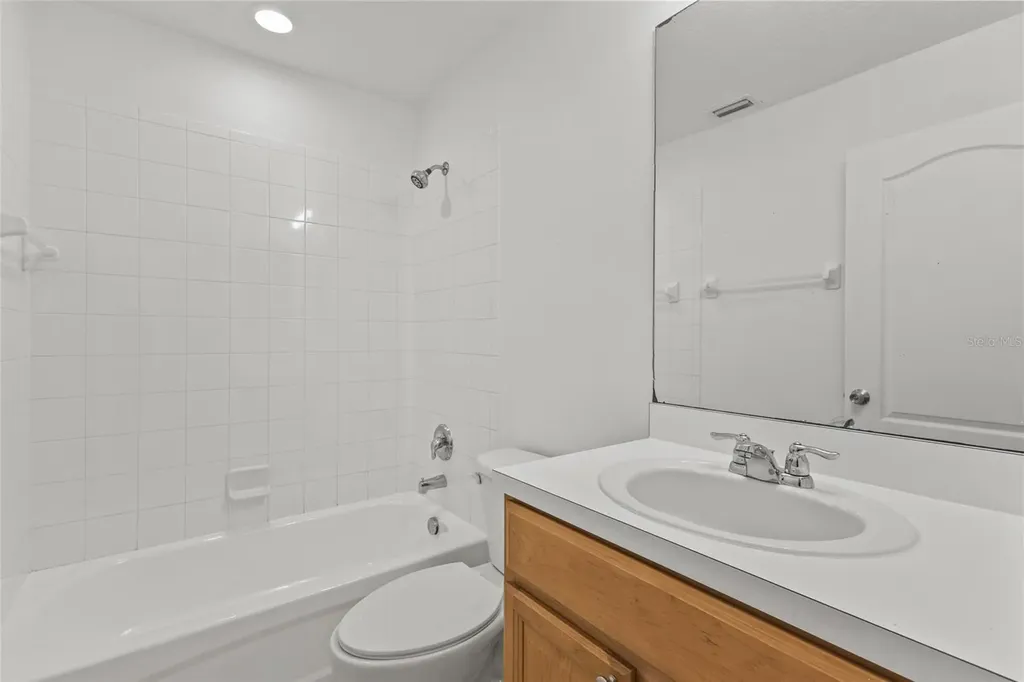 220 Cape Harbour Loop Bradenton FL 34212