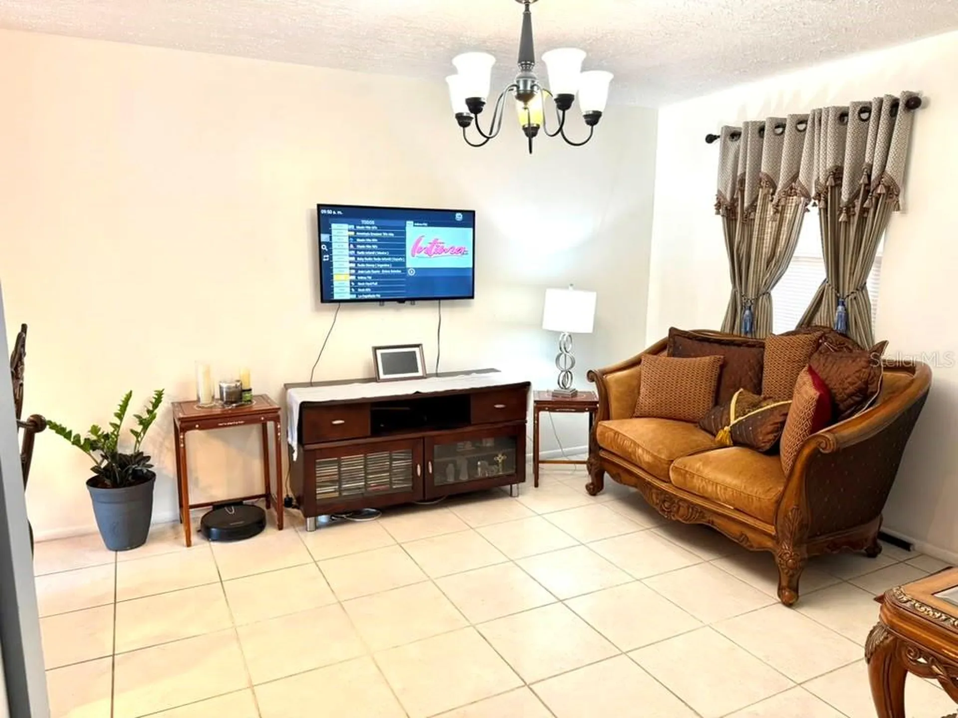 69 S Marbrisa Way Kissimmee FL 34743