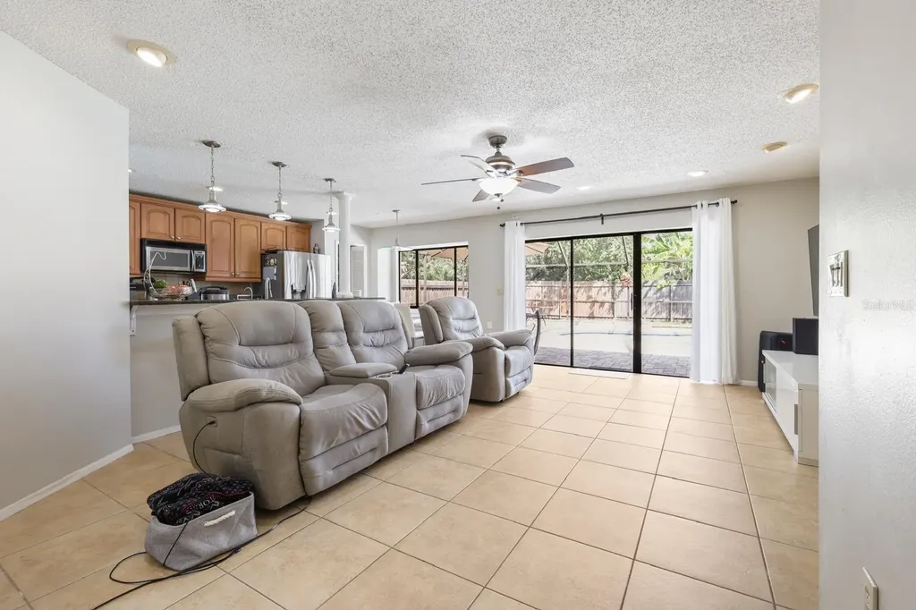 1912 Firethorn Court Brandon FL 33511