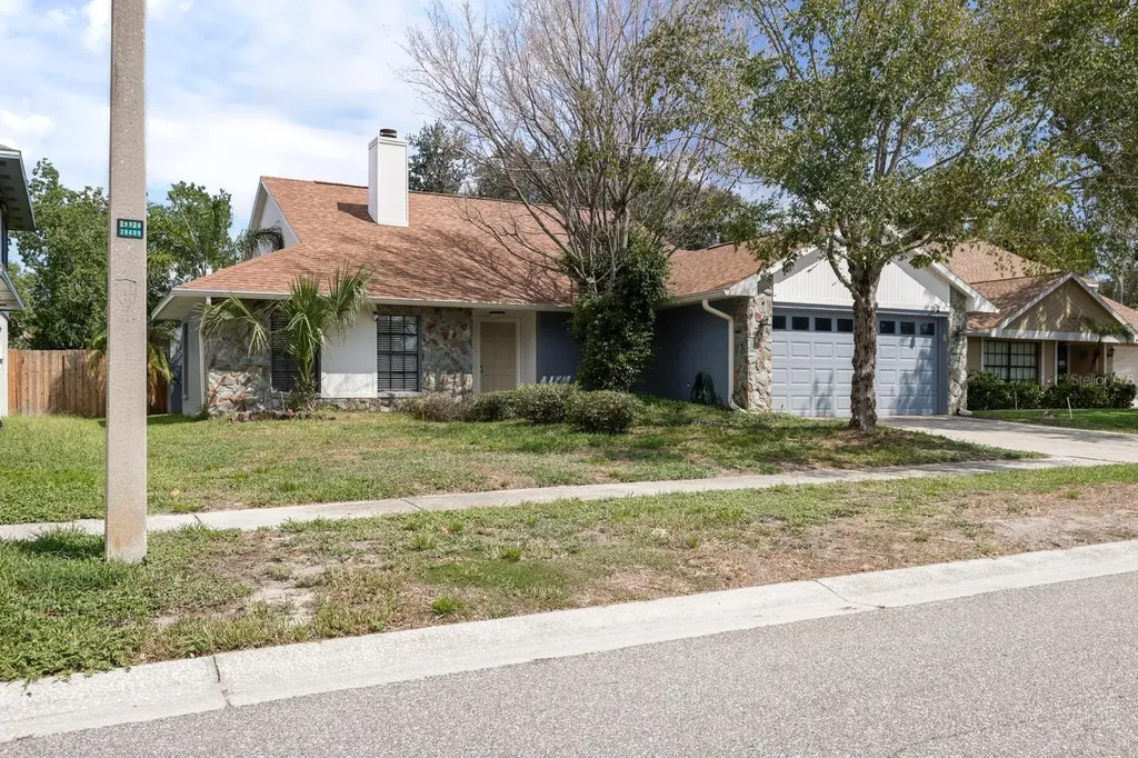 1912 Firethorn Court Brandon FL 33511