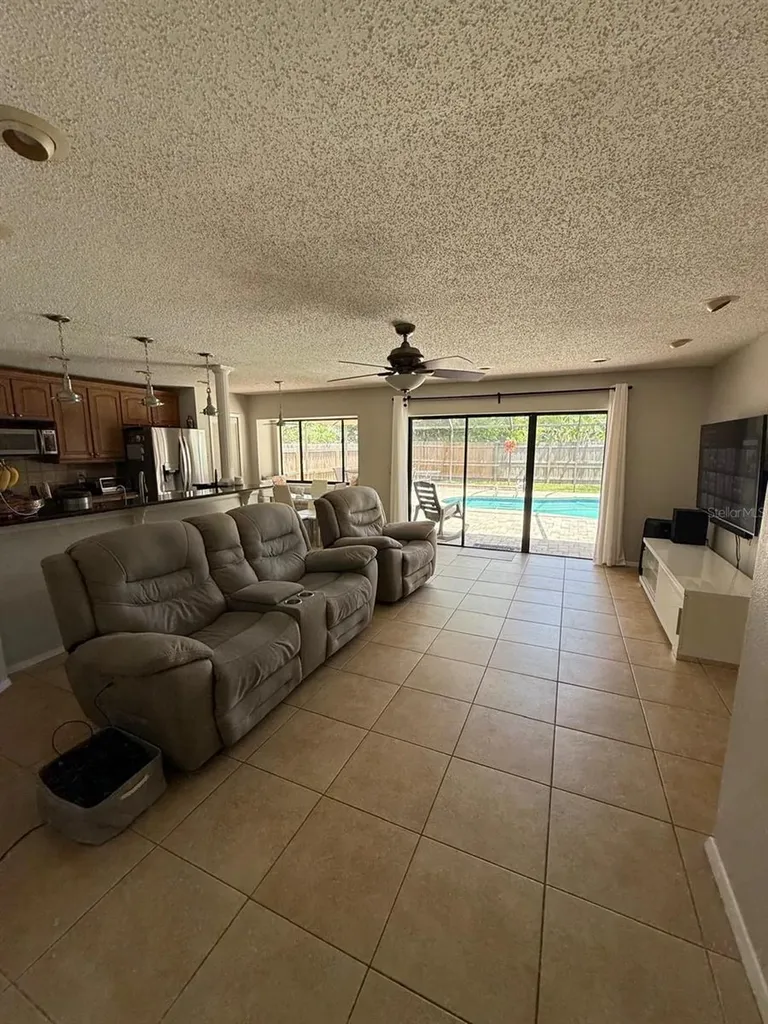 1912 Firethorn Court Brandon FL 33511
