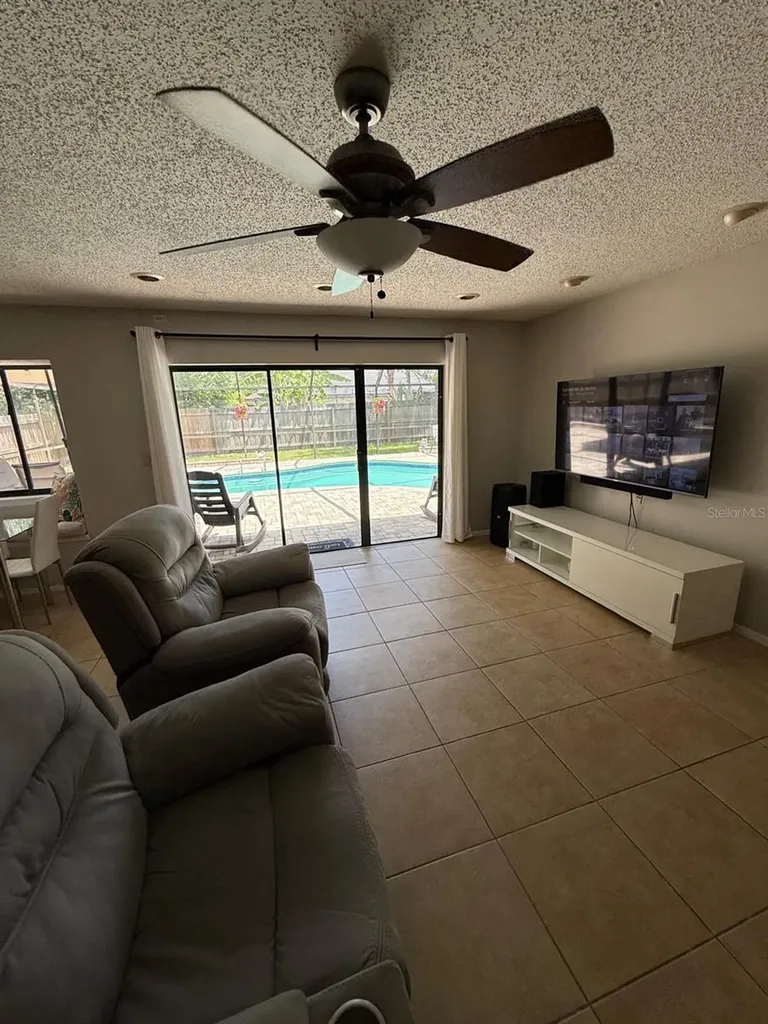 1912 Firethorn Court Brandon FL 33511
