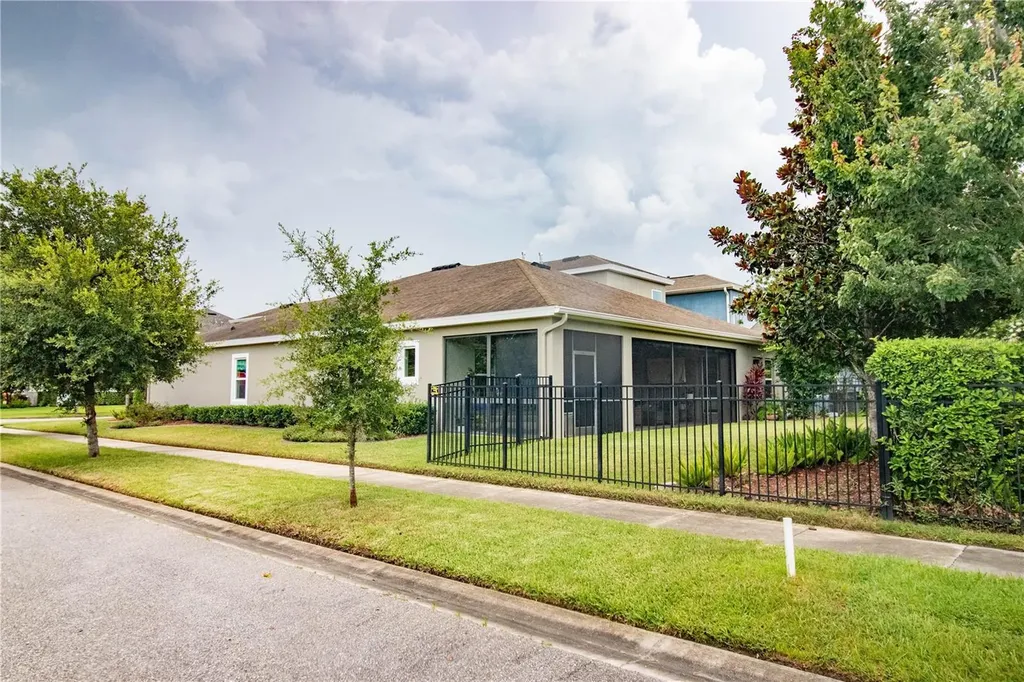 16485 Courtyard Loop Land O Lakes FL 34638