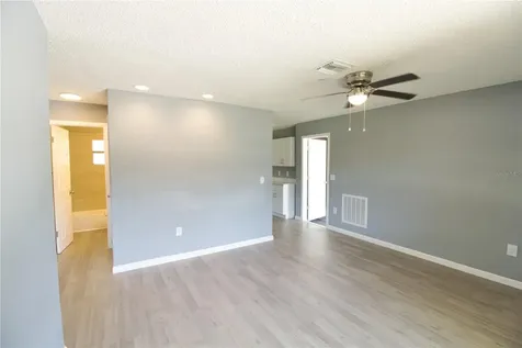 7138 Oakwood Drive New Port Richey FL 34652