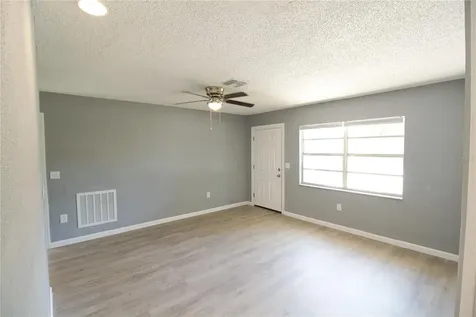 7138 Oakwood Drive New Port Richey FL 34652