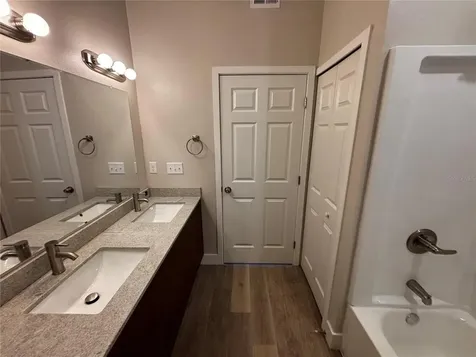 4424 S Texas Avenue Orlando FL 32839