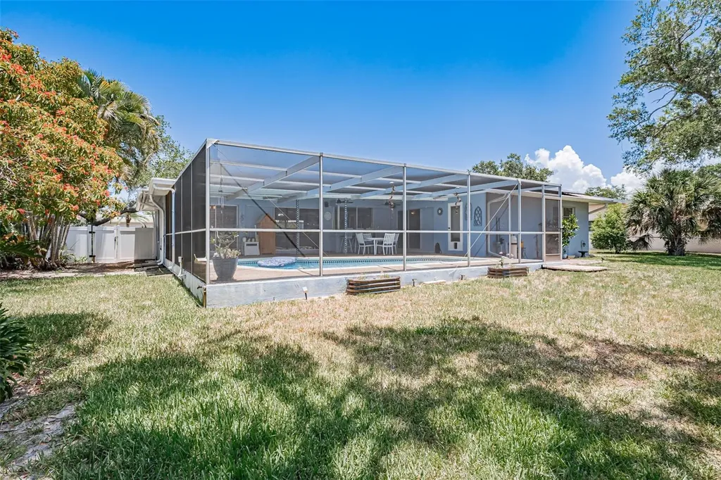 14570 Tanglewood Drive Largo FL 33774