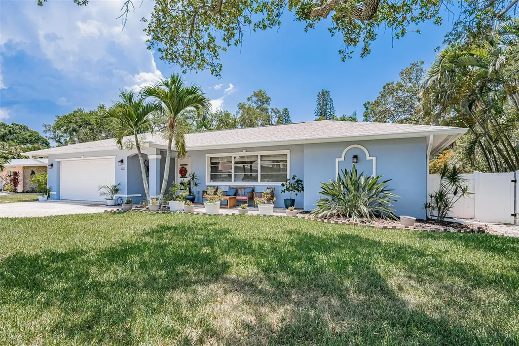 14570 Tanglewood Drive Largo FL 33774