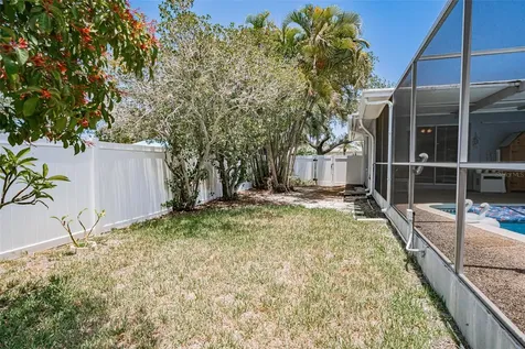 14570 Tanglewood Drive Largo FL 33774