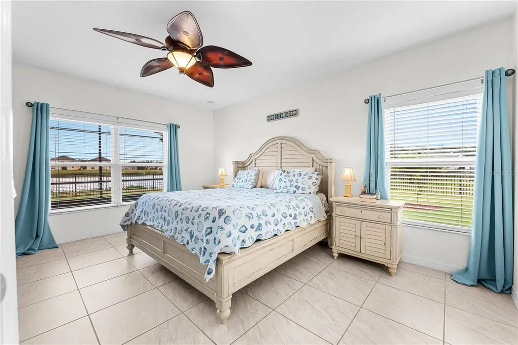 4851 Pearl Lake Court Kissimmee FL 34758