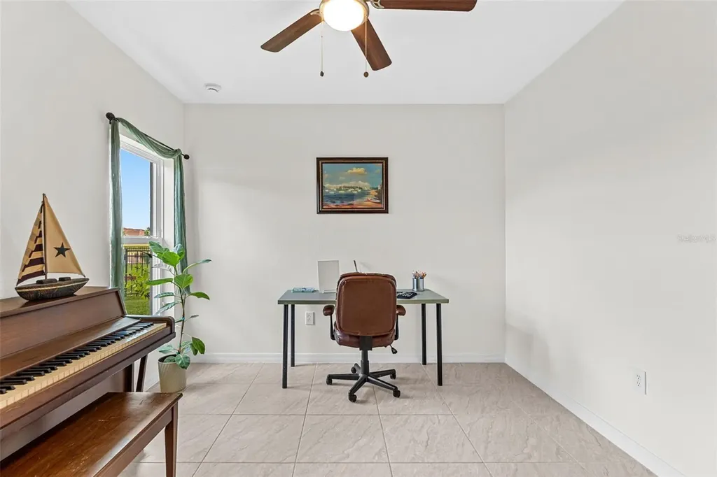 4851 Pearl Lake Court Kissimmee FL 34758