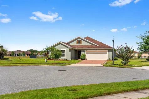 4851 Pearl Lake Court Kissimmee FL 34758