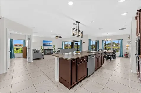 4851 Pearl Lake Court Kissimmee FL 34758