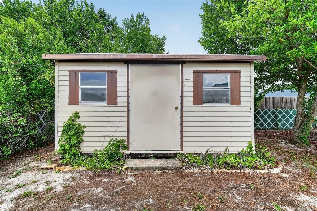 660 Oleander Street Mount Dora FL 32757