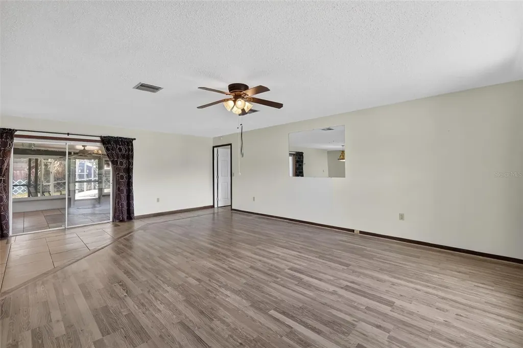 660 Oleander Street Mount Dora FL 32757