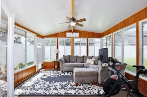 1554 Margarete Crescent Drive Apopka FL 32703