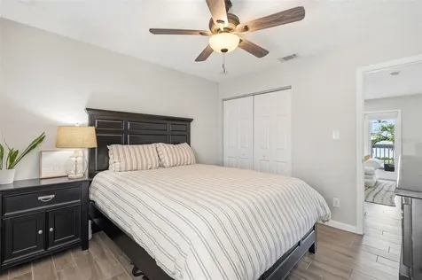 4725 Coquina Key Drive SE St Petersburg FL 33705