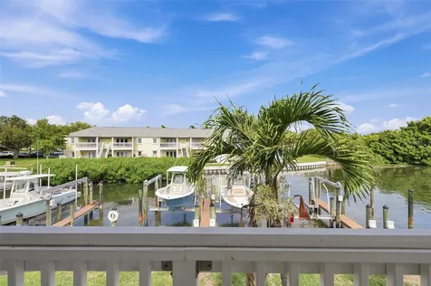 4725 Coquina Key Drive SE St Petersburg FL 33705