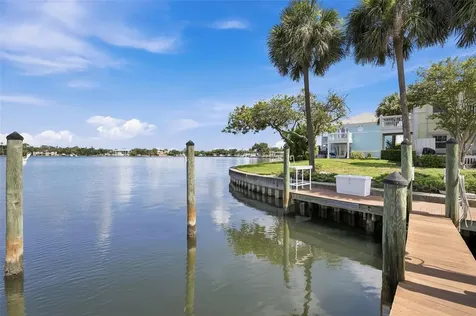 4725 Coquina Key Drive SE St Petersburg FL 33705