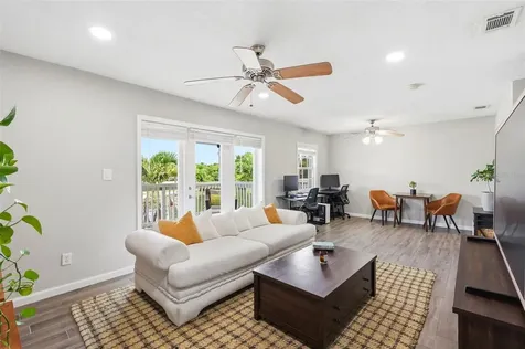 4725 Coquina Key Drive SE St Petersburg FL 33705