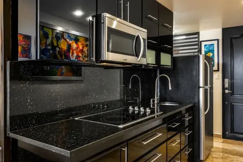864 Ashford Avenue San Juan PR 00907